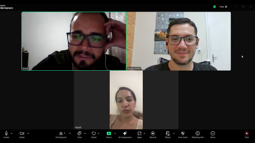 foto de uma aula online